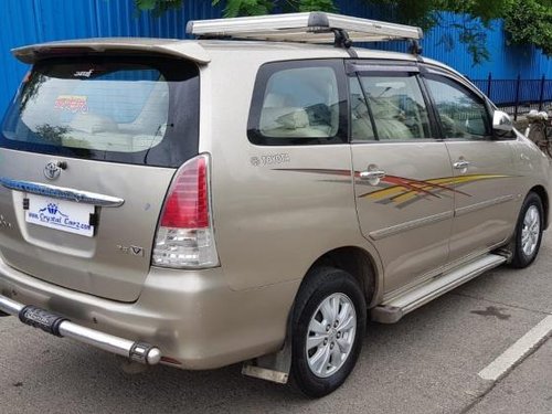 Used 2010 Toyota Innova car at low price