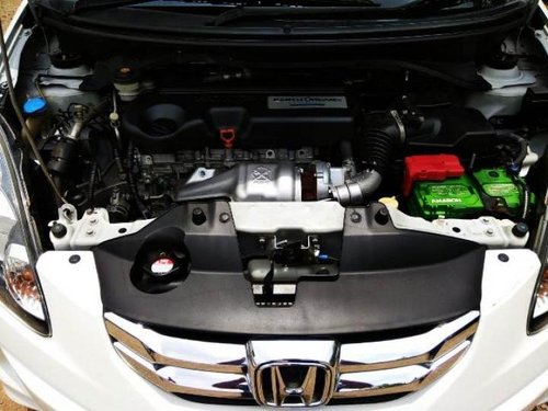 Good as new Honda Amaze 2015 for sale at low price 