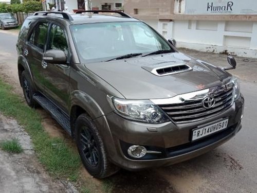 Good as new Toyota Fortuner 4x4 AT 2015 for sale 