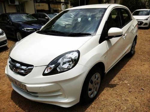 Good as new Honda Amaze 2015 for sale at low price 