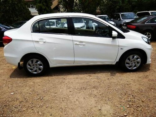 Good as new Honda Amaze 2015 for sale at low price 