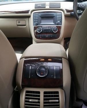 Used 2011 Mercedes Benz R Class car at low price