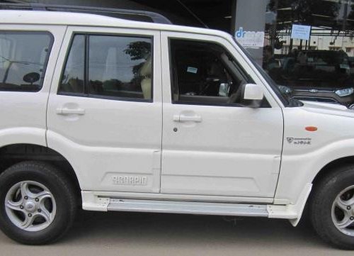 Used Mahindra Scorpio S8 7C Seater 2009 by owner 