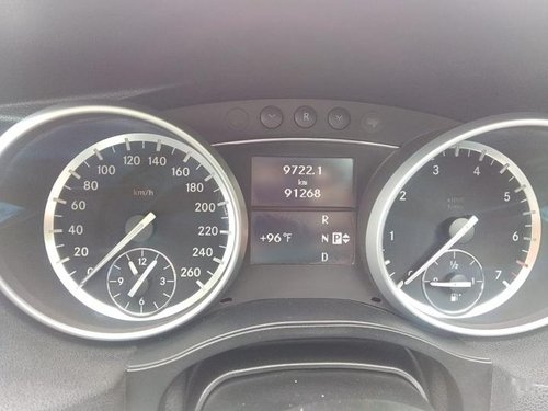 Good 2011 Mercedes Benz R Class for sale at low price