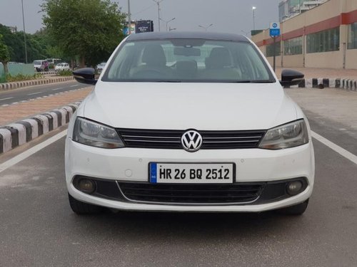 Used Volkswagen Jetta 2011-2013 car at low price