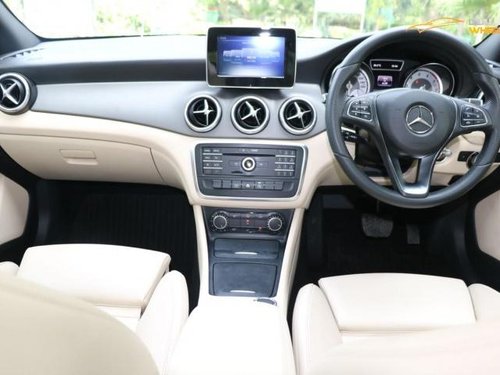 Good as new 2016 Mercedes Benz CLA for sale