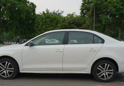 Used Volkswagen Jetta 2011-2013 car at low price