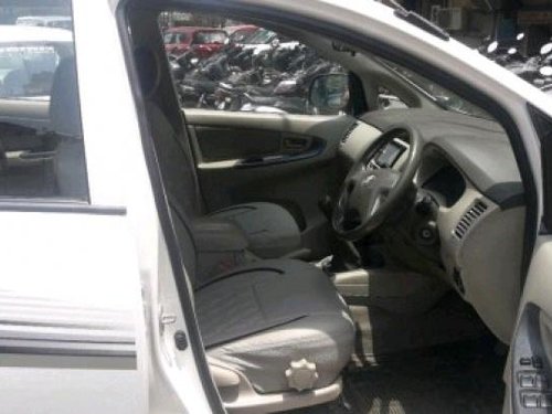 Used 2012 Toyota Innova car at low price