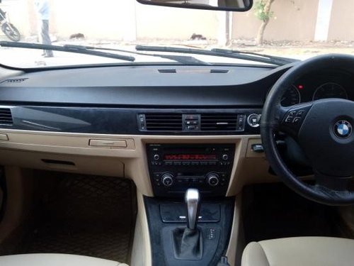 Well-maintained 010 BMW 3 Series for sale