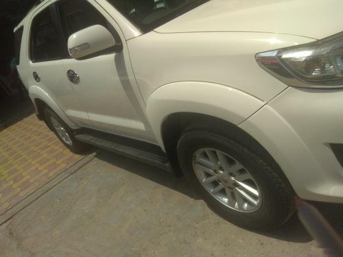 Used Toyota Fortuner 4x2 AT 2013 for sale in Noida 