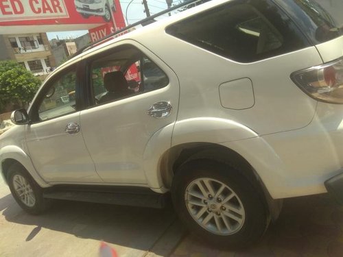 Used Toyota Fortuner 4x2 AT 2013 for sale in Noida 