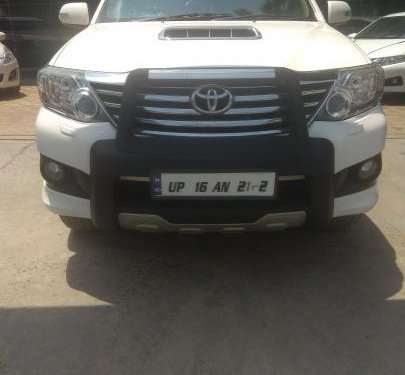 Used Toyota Fortuner 4x2 AT 2013 for sale in Noida 