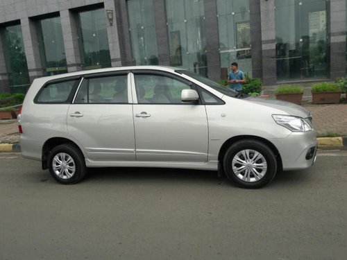 Used 2015 Toyota Innova car at low price