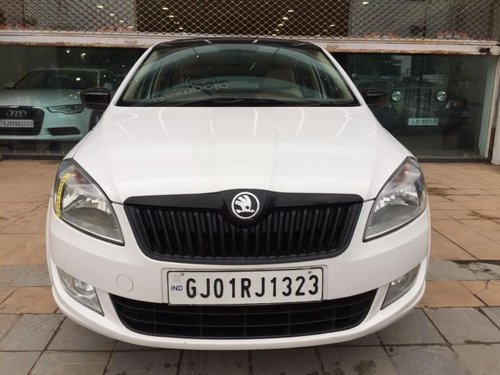 Used Skoda Rapid 1.5 TDI AT Ambition With Alloy Wheel 2015 by owner