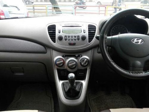 Used Hyundai i10 Sportz 2011 by owner 