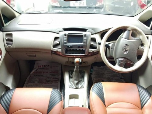 Used Toyota Innova 2.5 VX 7 STR 2014 for sale 