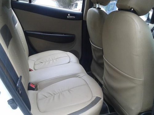 Good as new 2013 Hyundai i20 for sale in Mumbai 