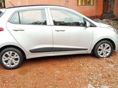 Used 2014 Hyundai Grand i10 car at low price