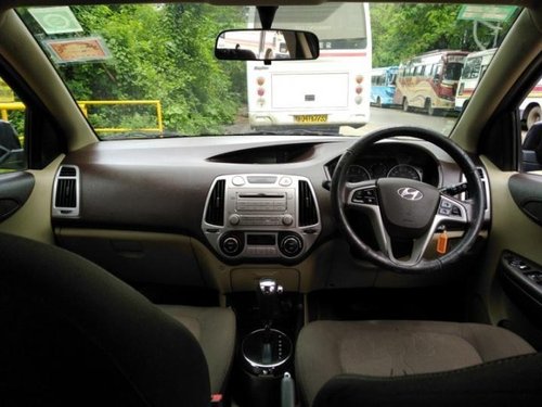 Good as new 2011 Hyundai i20 for sale at low price
