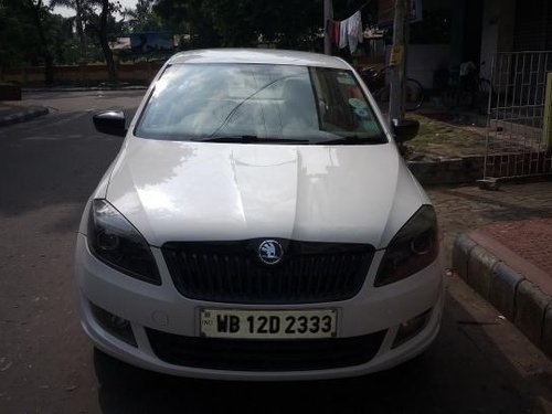 Used 2015 Skoda Rapid car at low price