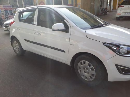 Used 2013 Hyundai i20 car at low price