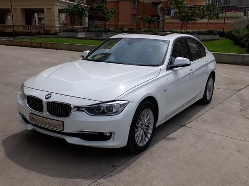 Used BMW 3 Series 320d Luxury Line 2014 by owner 