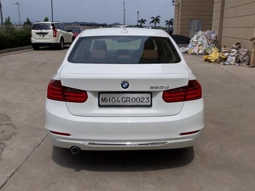 Used BMW 3 Series 320d Luxury Line 2014 by owner 