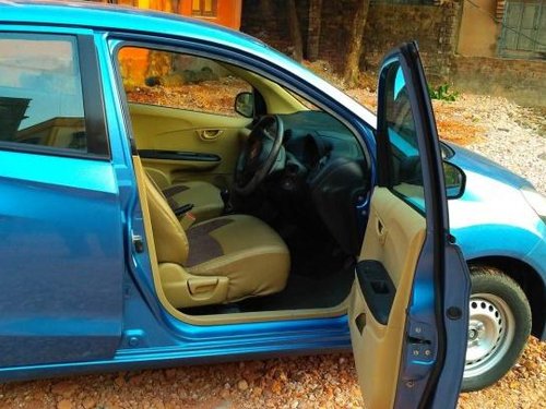 Used 2014 Honda Amaze car at low price