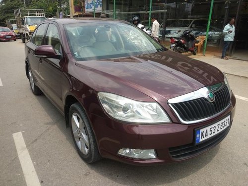 Good as new 2012 Skoda Laura for sale at low price