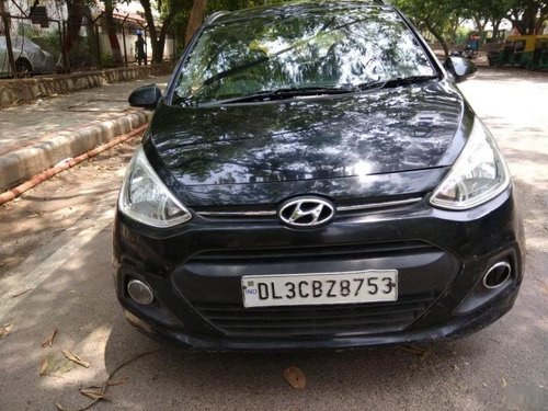 Good as new 2014 Hyundai i10 for sale at low price