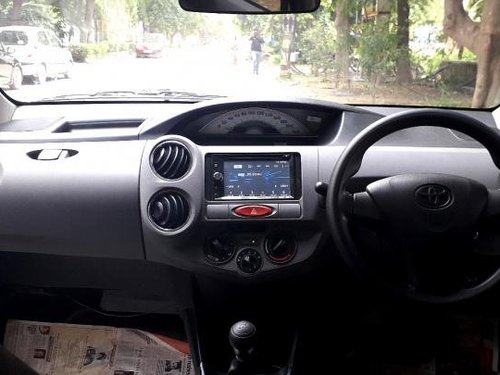 Used 2012 Toyota Etios Liva car at low price