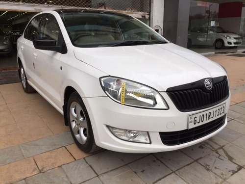 Used Skoda Rapid 1.5 TDI AT Ambition Plus 2015 for sale