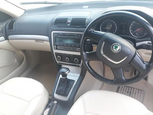 Well-maintained Skoda Laura 2011 for sale 