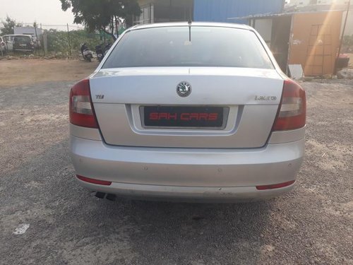 Well-maintained Skoda Laura 2011 for sale 