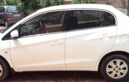 Used 2014 Honda Amaze car at low price