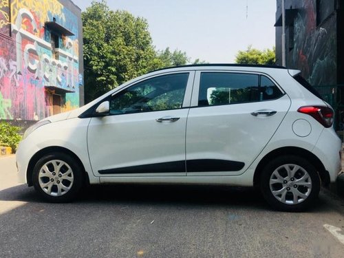 Used 2014 Hyundai i10 car at low price