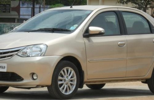 Used 2013 Toyota Platinum Etios car at low price