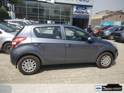 Good as new 2010 Hyundai i20 for sale at low price