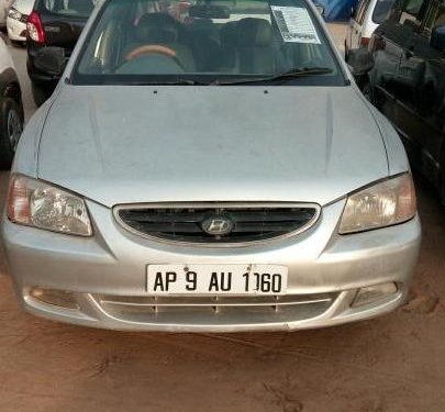 Good as new 2004 Hyundai Accent for sale at low price