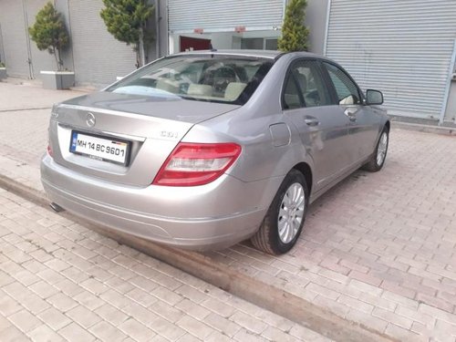 Used Mercedes Benz C Class 220 CDI AT 2008 by owner