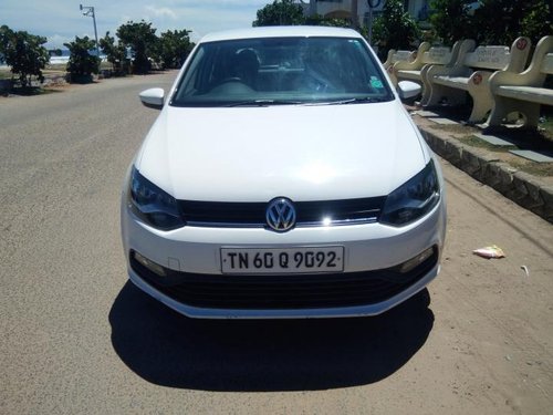 Used 2016 Volkswagen Polo car at low price