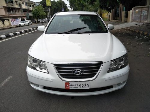 Used Hyundai Sonata Transform CRDi A/T 2010 by owner 