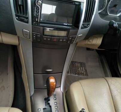 Used Hyundai Sonata Transform CRDi A/T 2010 by owner 