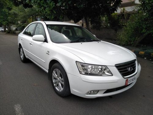 Used Hyundai Sonata Transform CRDi A/T 2010 by owner 