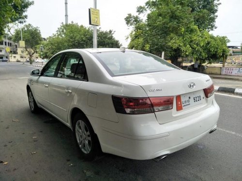 Used Hyundai Sonata Transform CRDi A/T 2010 by owner 