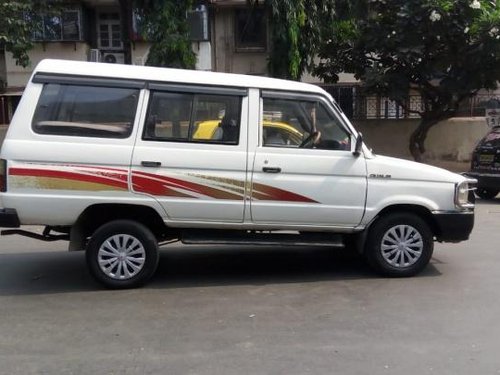 Used Toyota Qualis FS B1 2001 in Mumbai