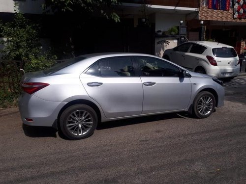 Used Toyota Corolla Altis VL AT 2015 by owner 