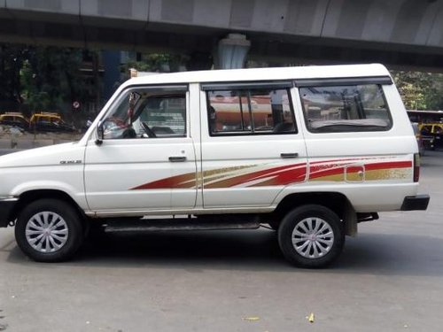 Used Toyota Qualis FS B1 2001 in Mumbai