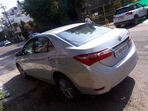 Used Toyota Corolla Altis VL AT 2015 by owner 