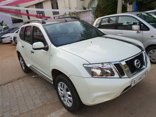 Used 2015 Nissan Terrano car at low price